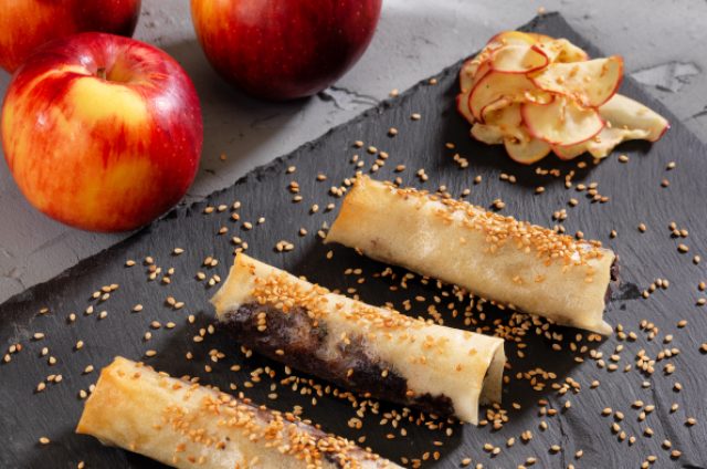Nems aux pommes et au boudin noir